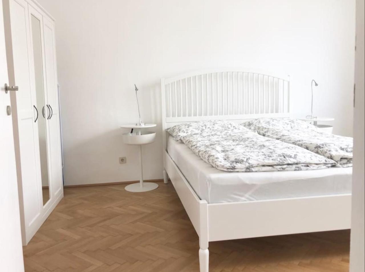 Bright, Lovely And Quiet Apartment At The Heart Of Vienna, Nachmarkt, City Center Exterior foto